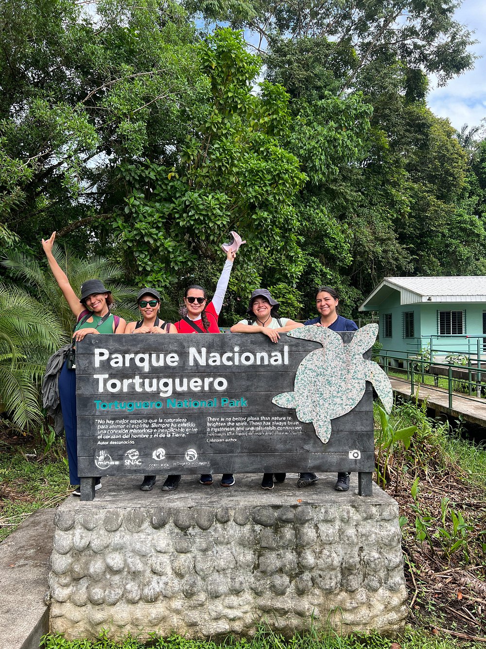 Tortuguero Tour Packages