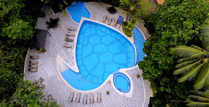 Aninga Lodge main gallery image